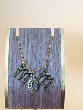 14 KGP MOM pendant & matching necklace